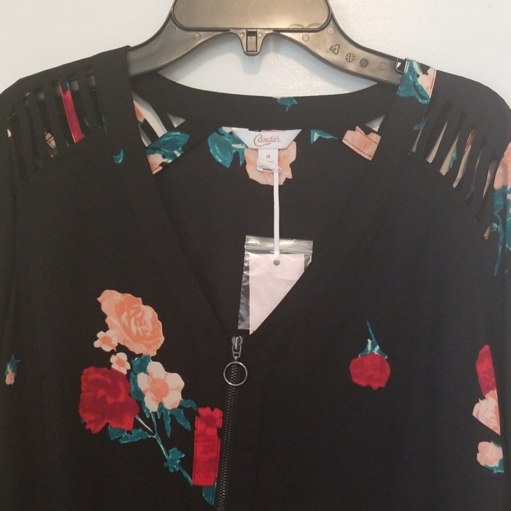 Blouse - Picture 3 of 4
